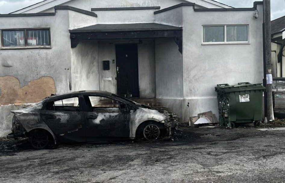 Two Mosque Attacks Rock Northamptonshire and Sussex – UKNIP