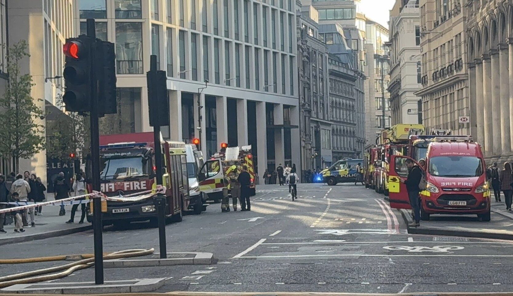 Sub-Basement Blaze Sparks Fire Frenzy in Central London ? UKNIP