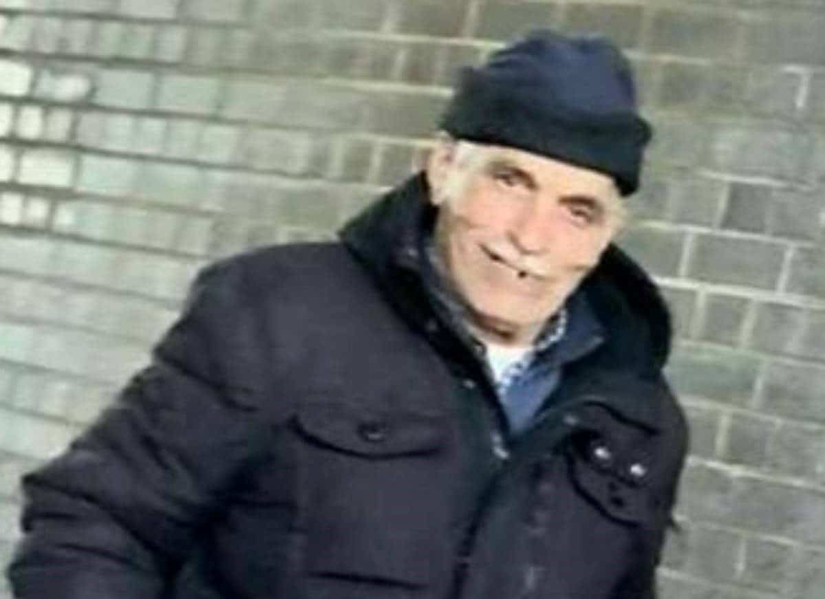 Police release CCTV image of man wanted in connection with sexual assault on Crawley bus â€“ (ID 543415)