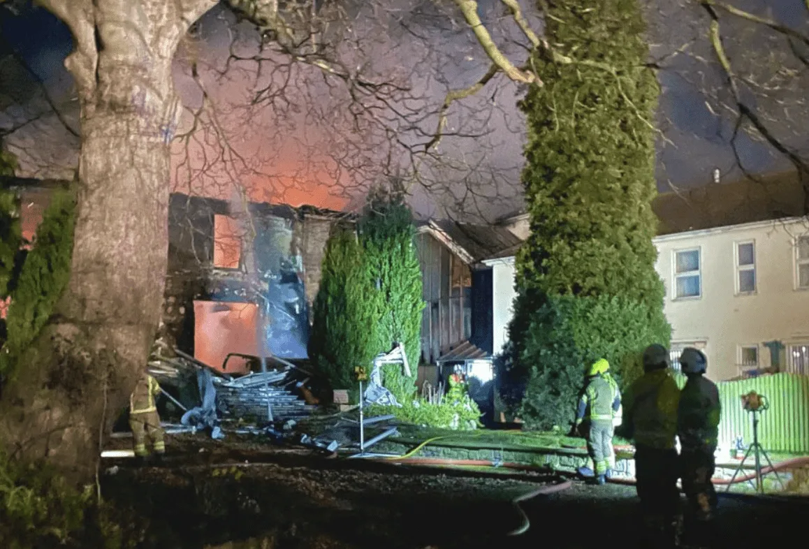Police have arrested two men in connection with an investigation into a fire at a former nursing home. â€“ (ID 552317)