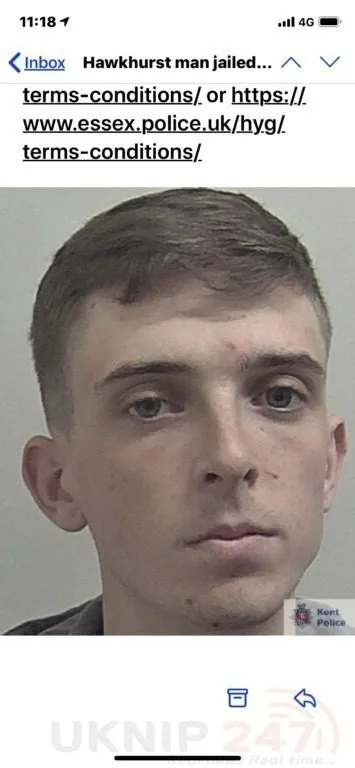 Babyface girlfriend beater jailed