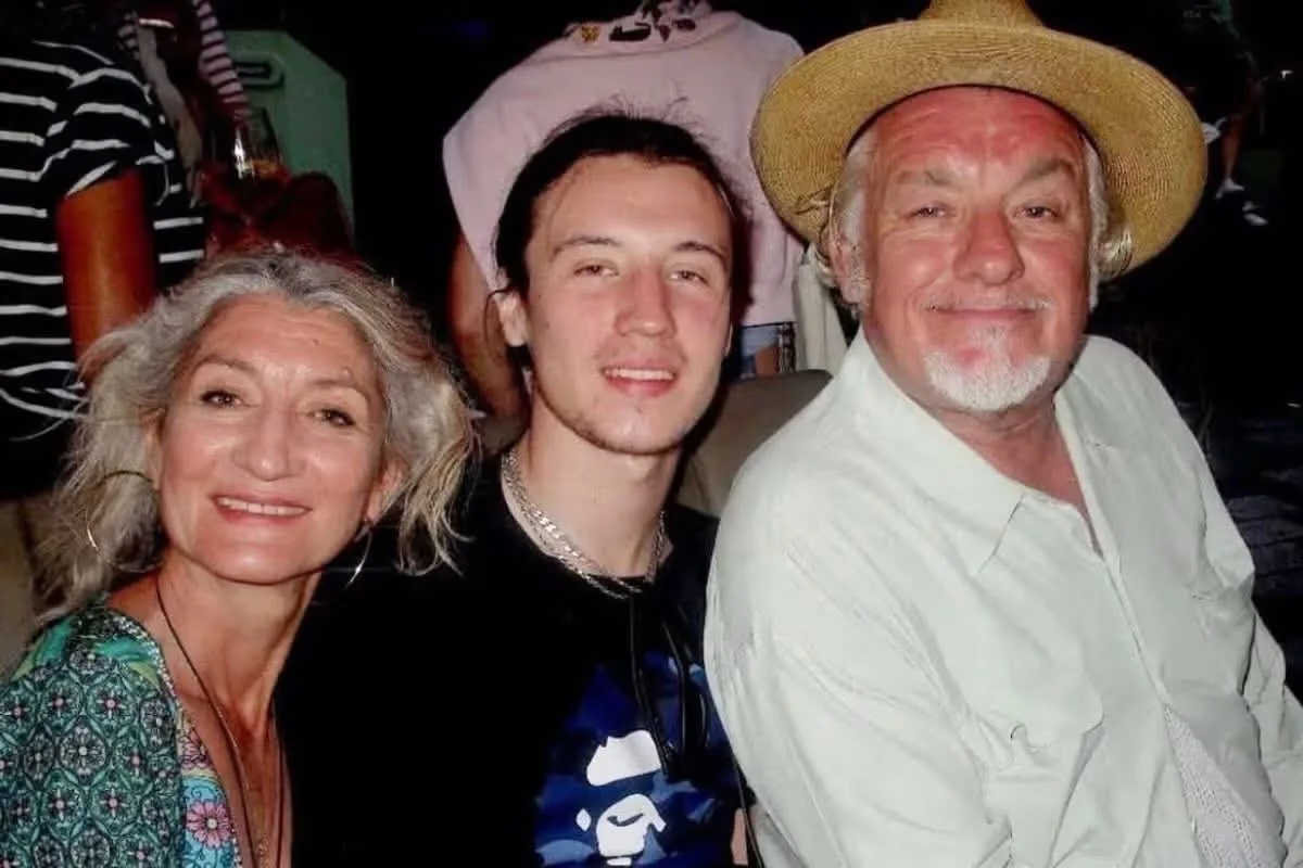Father of Stab Victim Blasts Police Over Sonâ€™s Death