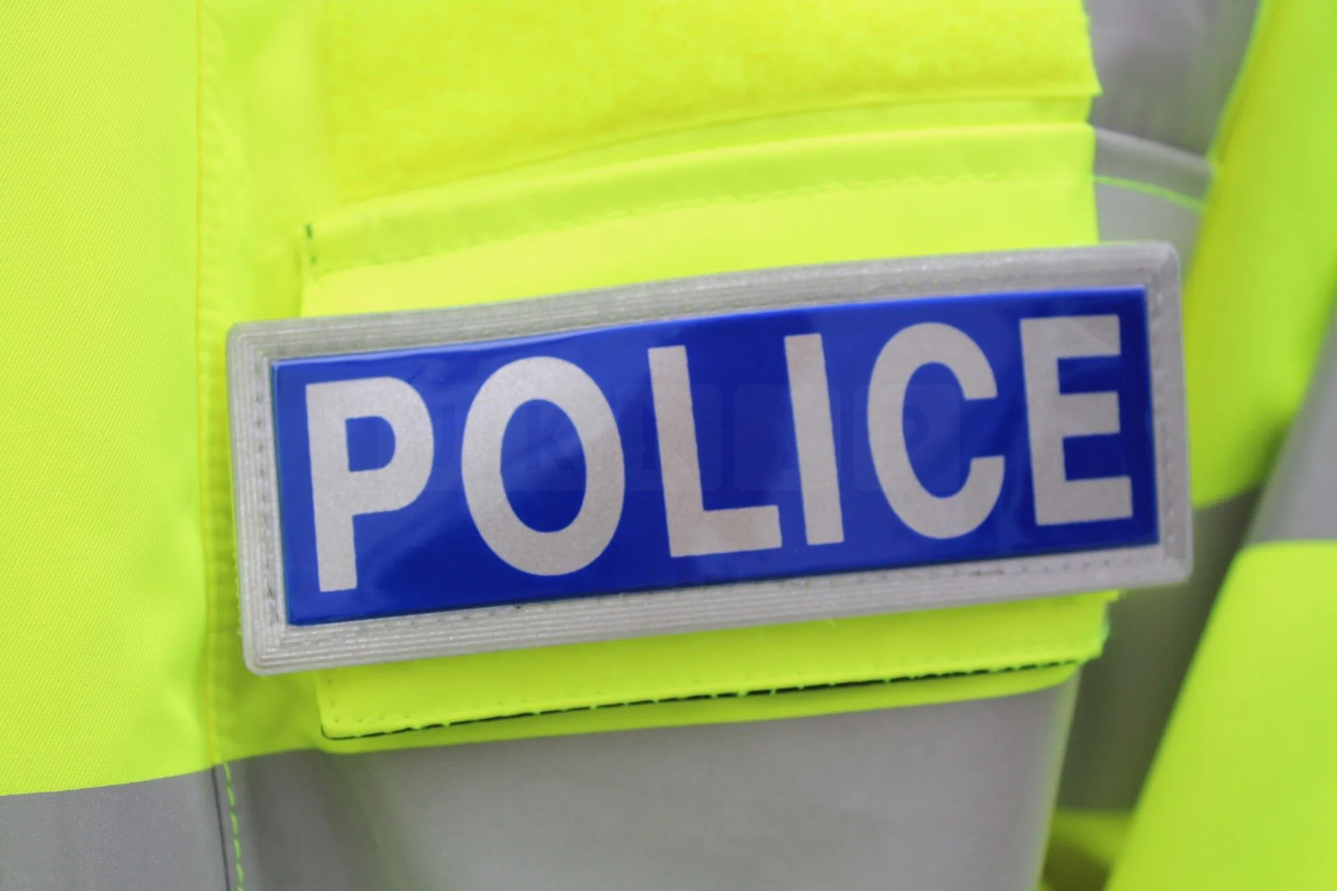 Driver Assaulted After Crash on New Barn Road â€“ Police Seek Witnesses