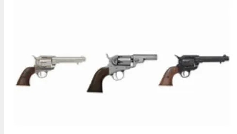 Replica Guns Stolen in Bold Ventnor Shop Smash-and-Grab â€“ Police Hunt Two Men