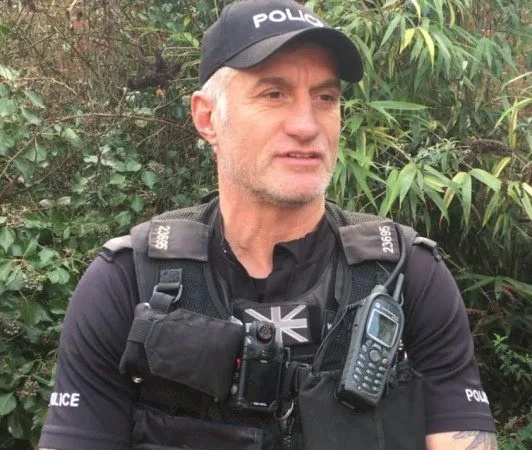 Hampshire PC Neal Skinner Honoured After Icy Langstone Bridge Rescue