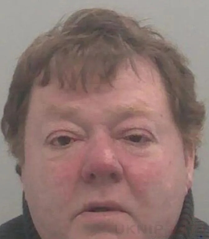 Disguised Pervert Paul Reed Jailed for 3 Years After Gropping Women at Bus Stops in Chatham