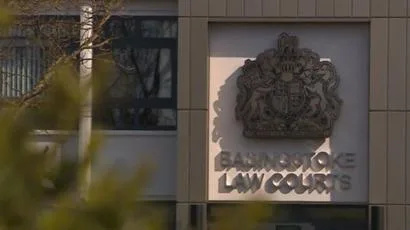 Kilburn Teen Guilty of Knife Robbery in Farnborough â€“ Facing December Sentence