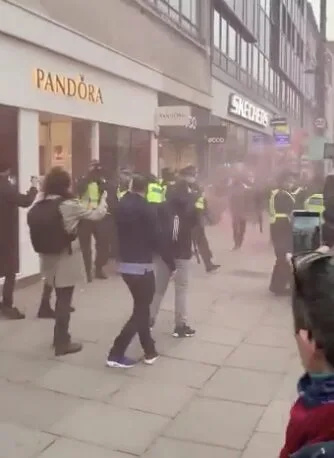 Met Police Make 155 Arrests in London Protests Over Covid Rule Breaches and Assaults