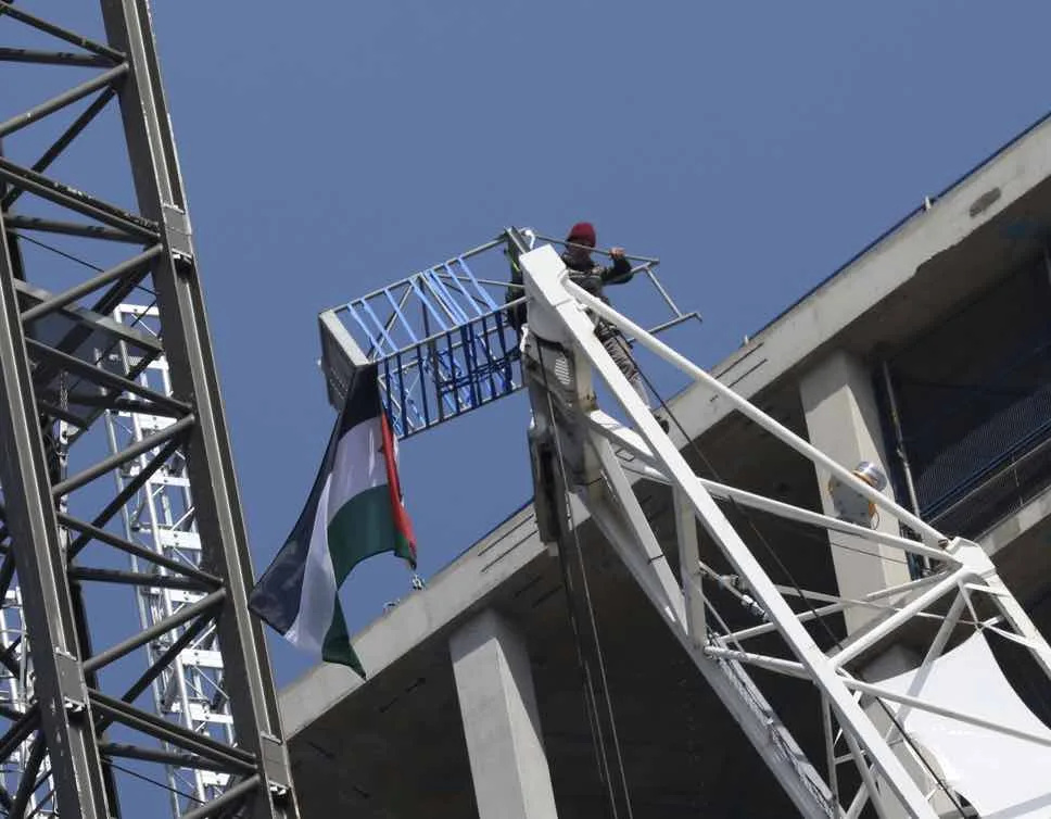 69-Year-Old Climbs 200m Nine Elms Crane in Daring Pro-Palestine Protest â€“ Police on High Alert