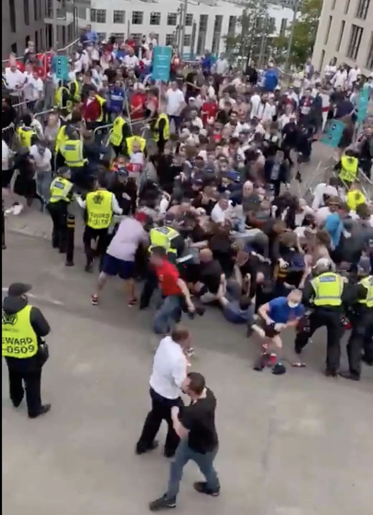 Wembley Chaos Controlled Quickly as Police Stop Ticketless Fans at Perimeter