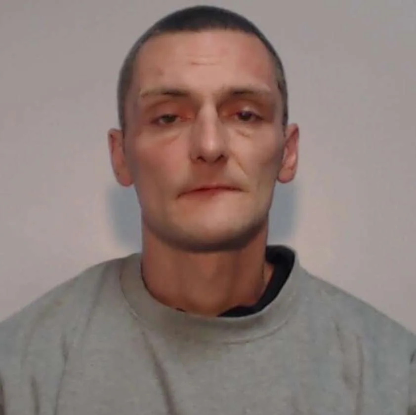 Knife thug Tony Combs jailed for 13 years after savage stabbing outside Stalybridge shop