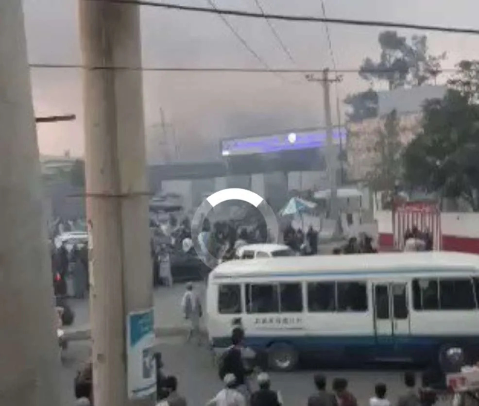 Fire Erupts at Hamid Karzai Airport Amid Chaotic Western Evacuations