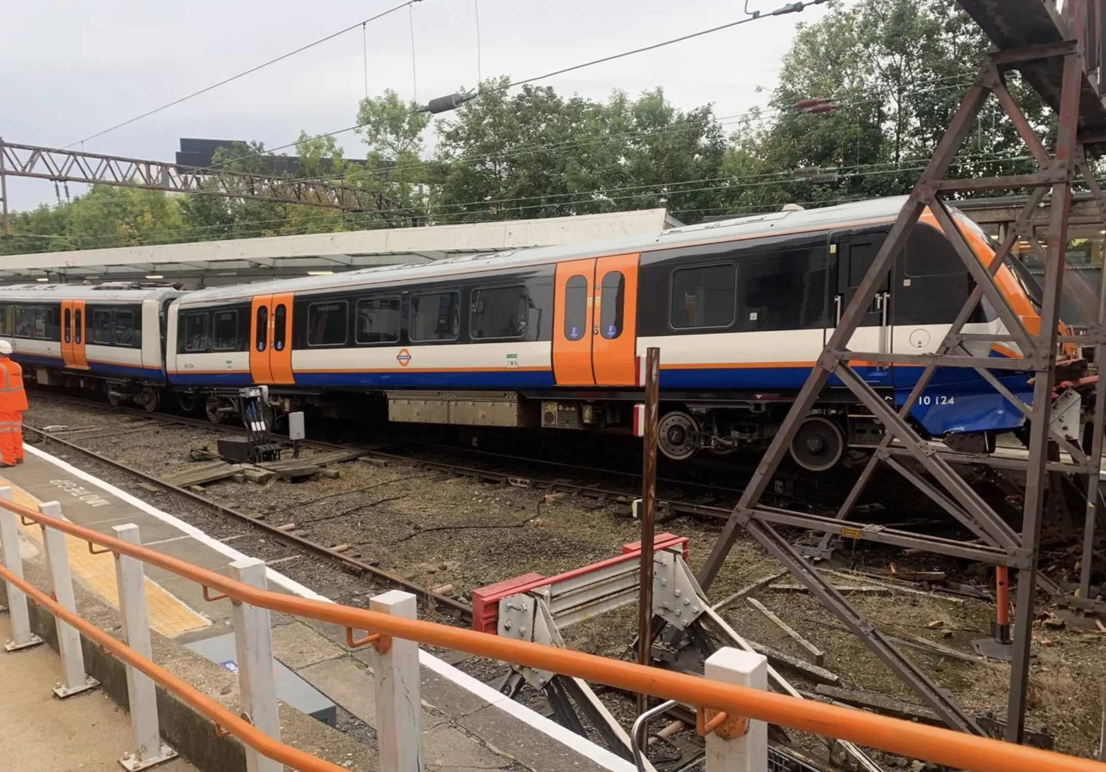 Train Smashes Buffers and Derails at Enfield Town â€“ Two Hurt in Swift Evacuation of 50 Passengers