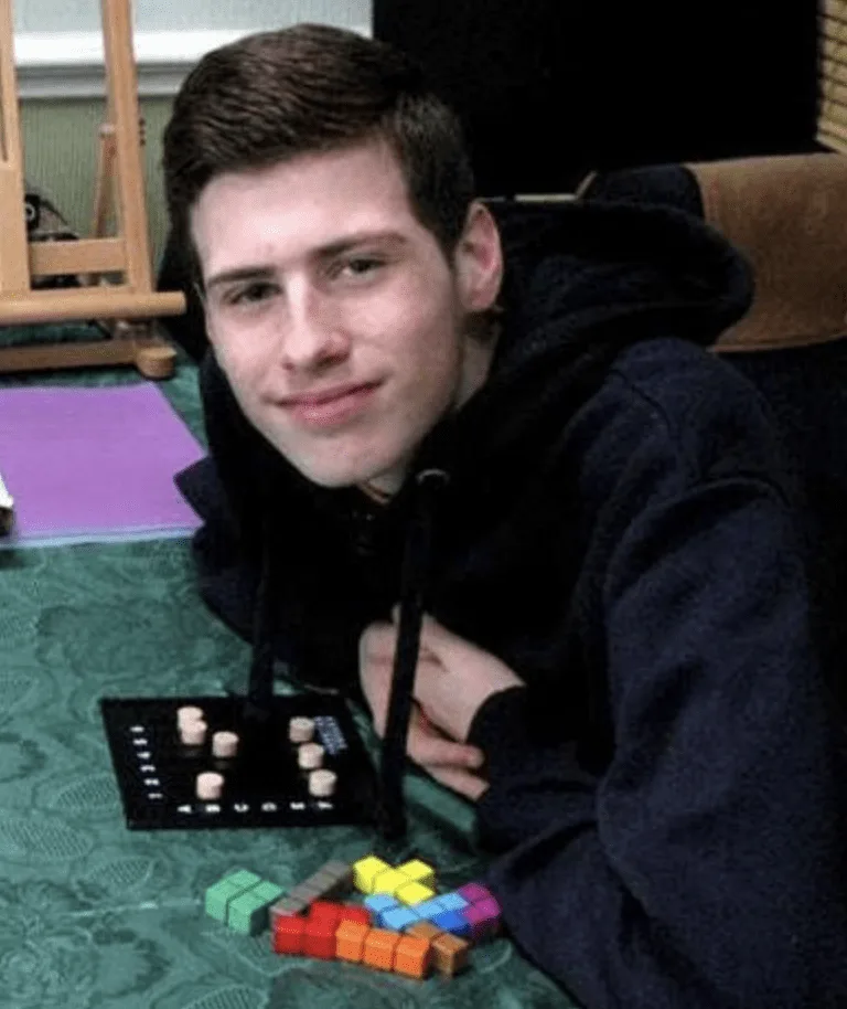 Kent Police is continuing to appeal for information to help find a missing teenager from Eccles, near Aylesford