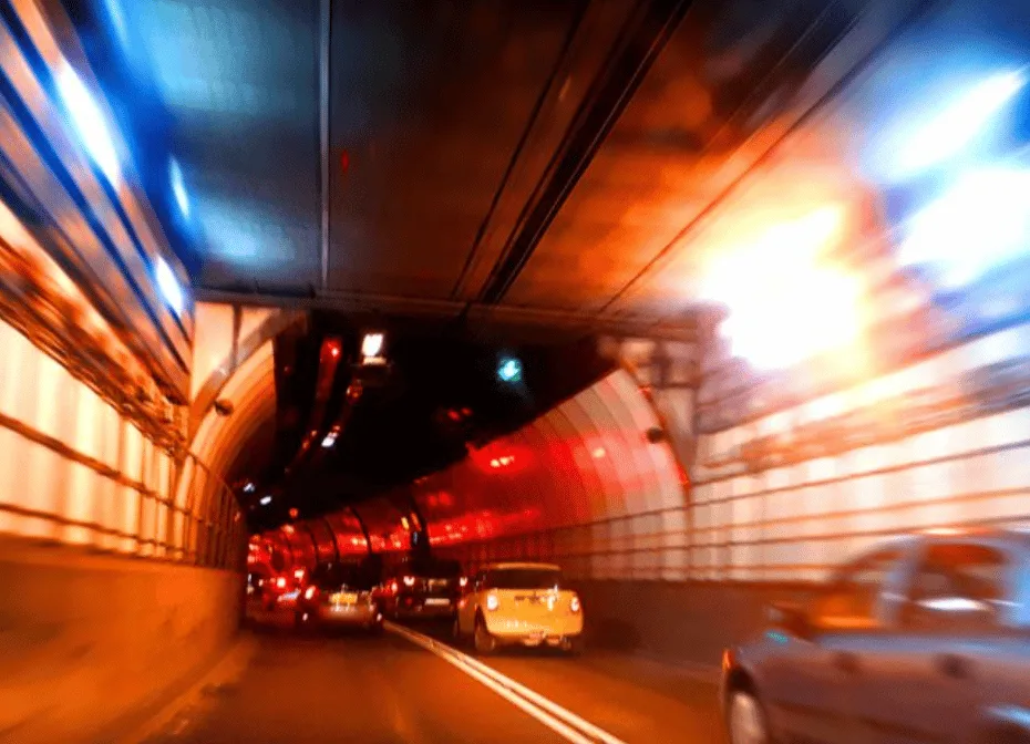 Blackwall Tunnel Southern Approach Shut After Overnight Car Flip â€“ Drivers Urged to Avoid Area