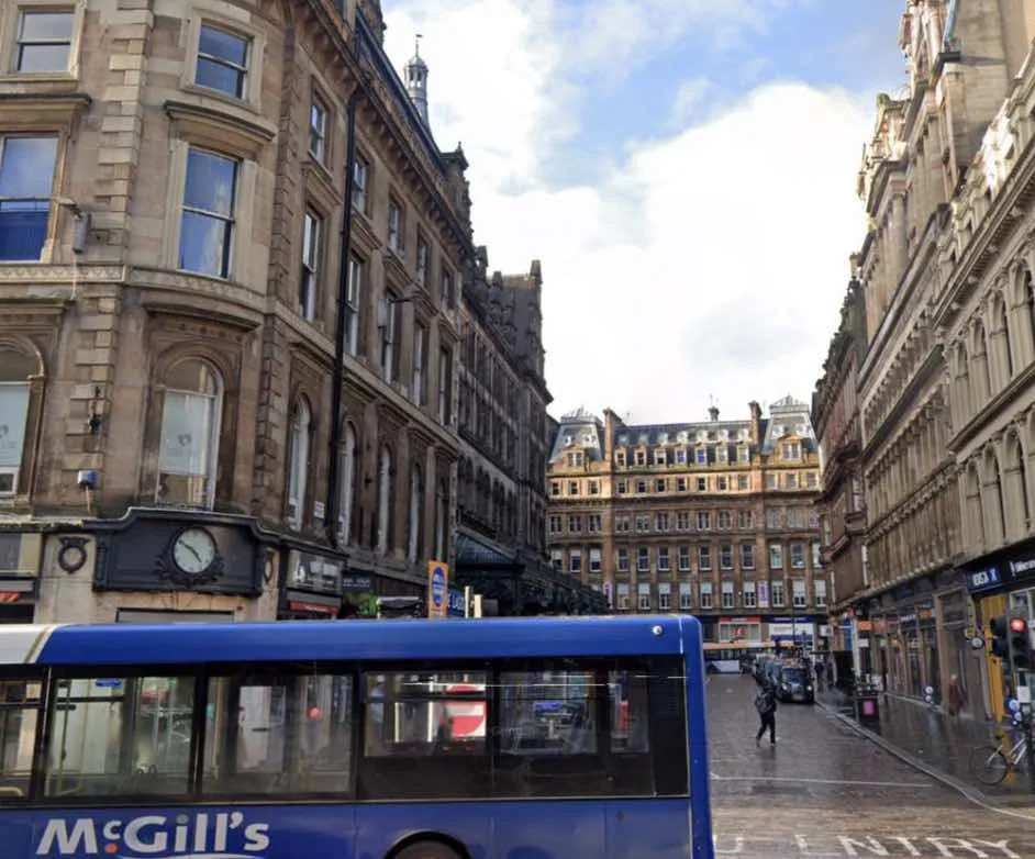 Man Seriously Injured in Late-Night Assault Near Central Station â€“ Police Urge Witnesses to Come Forward