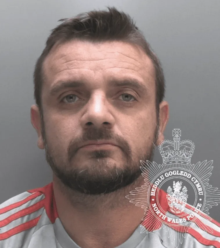 Holyhead Fraudster Gavin Quarless Jailed for 13 Months After Â£8,300 Scam on Elderly Woman