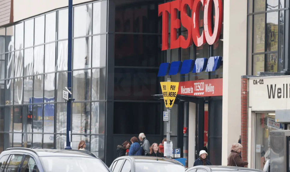 Candy Caught: Sweet-Toothed Shoplifter Ryan Brook Jailed 12 Weeks for Â£82 Bexleyheath Raid