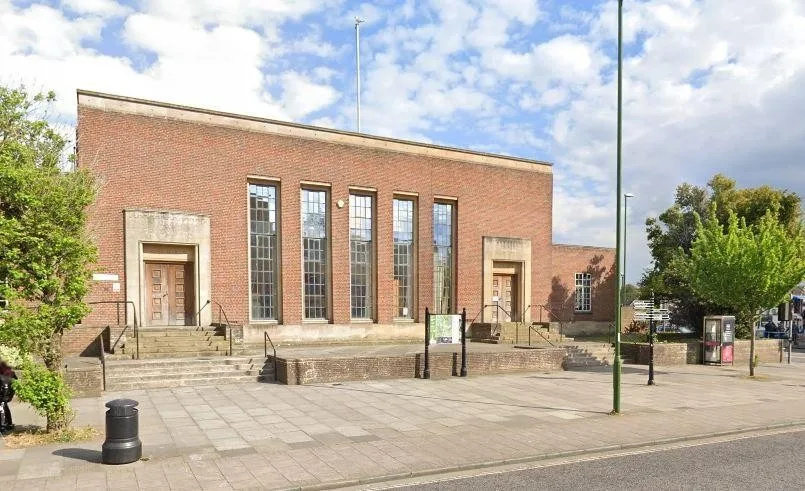 Animal Rescue Worker Jailed for Â£190,000 Charity Scam to Buy Home in Bexhill