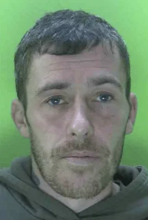 Mansfield Man Scott Tilley Jailed for 21 Months After Knife Attack on Victimâ€™s Leg
