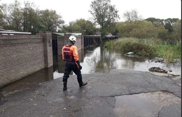 Two Boys Hospitalised After Dramatic River Colne Rescue in West Drayton