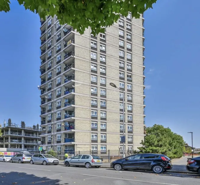 Six-Year-Old Boy Dies After Falling from 15th Floor at Jacobs House Tower in East London