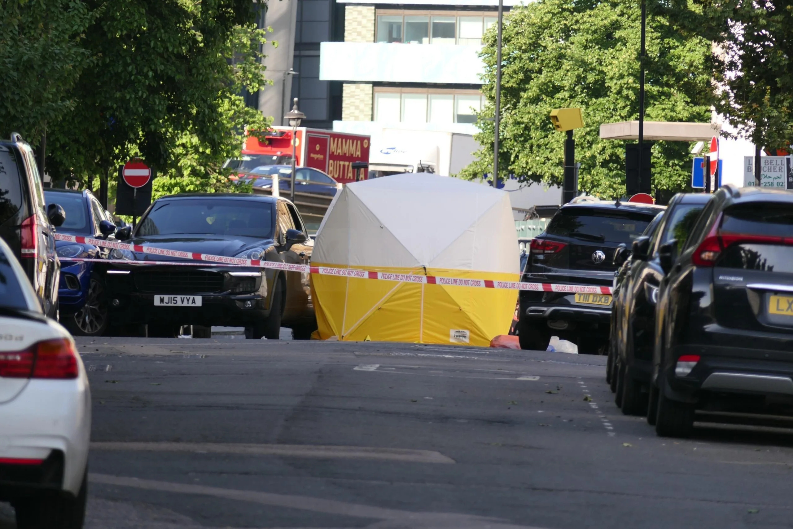 Wave of Stabbings Rocks London in Five Days: One Dead, Multiple Arrests Made