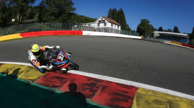 BMWâ€™s Spa Endurance Hopes Shattered by Guintoli Crash and Oil Leak Drama