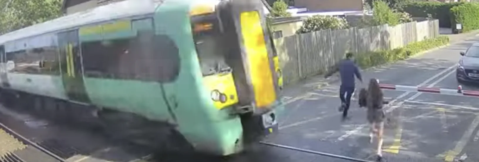 Network Rail Urges Sussex Families to Beware Level Crossing Dangers as Summer Holidays Begin