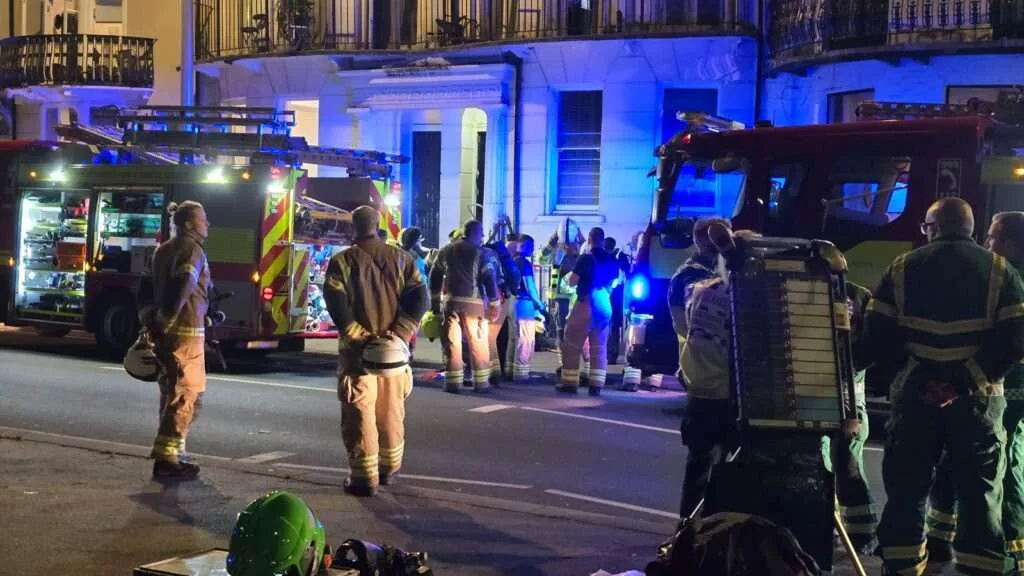 Ammonia Leak Shuts Brightonâ€™s Grande Parade at Midnight, Emergency Services Respond