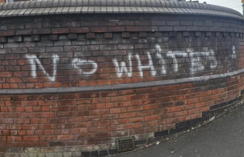 Racist â€˜No Whites Allowedâ€™ Graffiti Sparks Police Hunt in Birminghamâ€™s Alum Rock