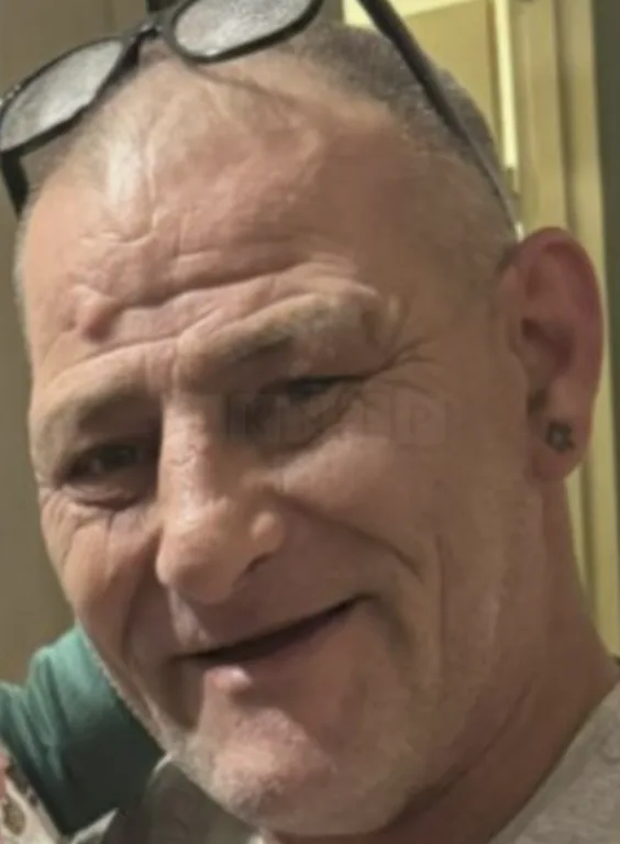 Man Arrested and Bailed After David Stevens Fatally Stabbed in Orpington Home
