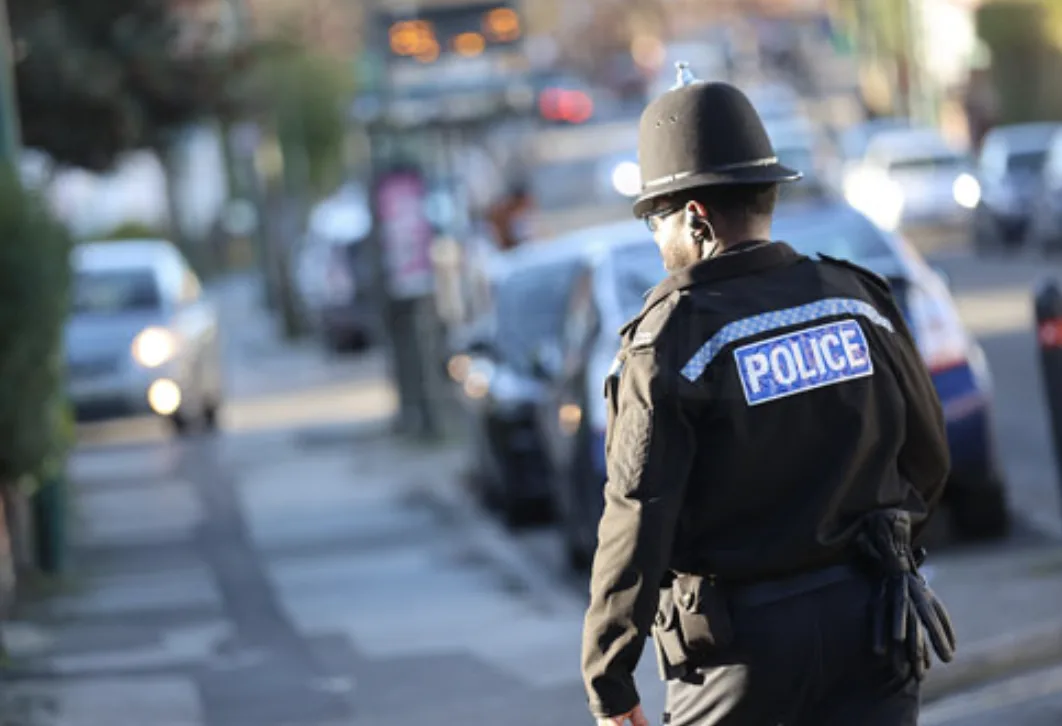 Nottingham Police Hunt Scruffy Arboretum Flasher Targeting Women in North Sherwood Streets
