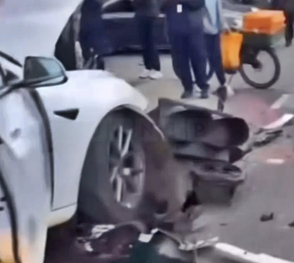 Tesla Crashes into Pedestrians Outside East London Sainsburyâ€™s â€“ Seven Hurt in Horror Smash