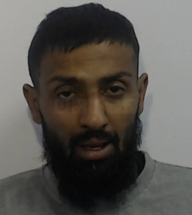Oxford Auction House Robbery: Getaway Driver Jailed Nearly 4 Years After Â£48,000 Ring Heist