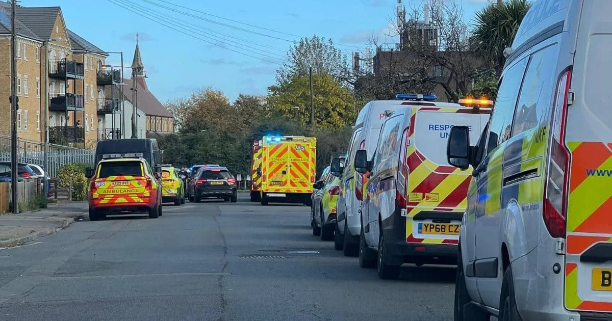 Emergency Chaos at Erith Station as Person Found Trackside Sparks Major Rail Delays