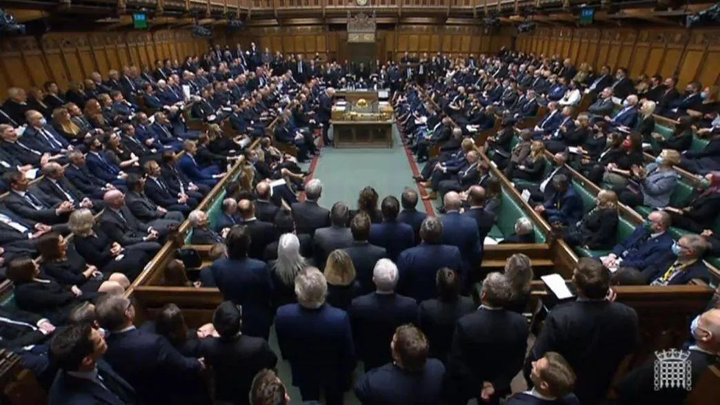 Fifteen Charged in UK Election Betting Scandal Following Gambling Commission Probe