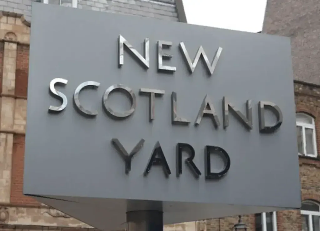 Met Police Officer PC Giovanni Mascia Sacked for Assault and Death Threats Against Woman â€“ Banned for Life