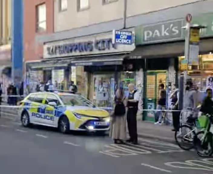 Person Seriously Injured After Fall from Hotel in Peckham