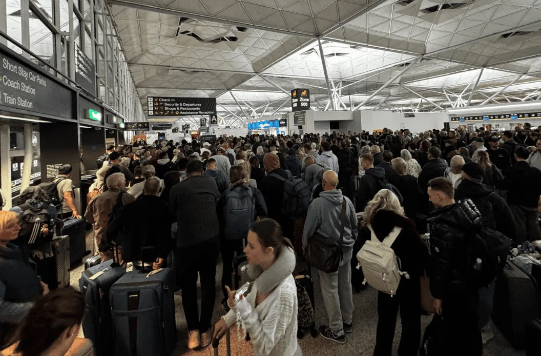 Stansted IT Meltdown Sparks Travel Chaos and Lengthy Delays â€“ Passengers Warned to Check Flights Before Heading to Airport