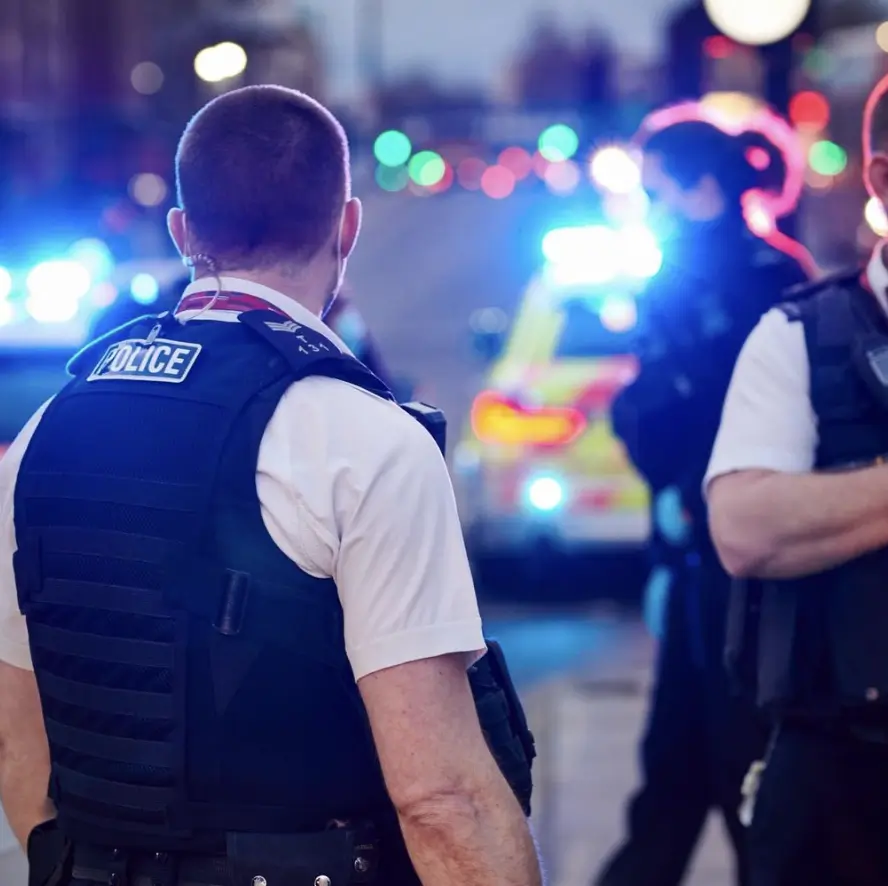 Man, 30 Stabbed in Surbiton Night Attack â€“ Police Hunt Knife-Wielding Attacker