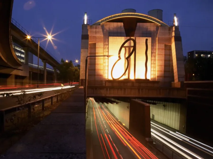 Limehouse Link Tunnel Closed Westbound After Person in Crisis Reported on Tunnel Roof in Poplar