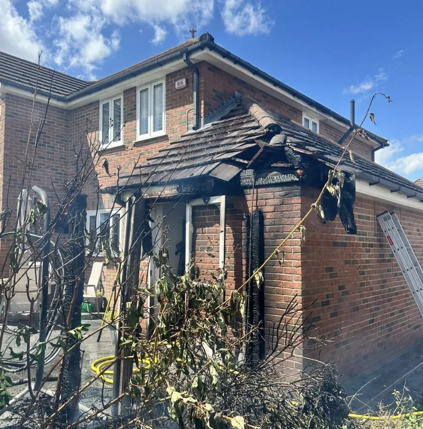 Quick-Thinking Fire Crews Contain Wickford Garage Blaze and Install Smoke Alarms in Nearby Homes