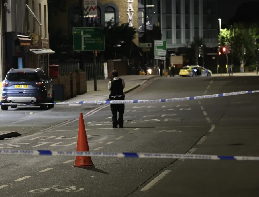 Cyclist Seriously Injured as Bus Crash Shuts Colliers Wood High Street â€“ Major Delays and Bus Diversions Underway