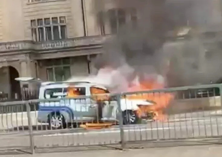 Ambulance Fire Shuts Down Marylebone Road Eastbound â€“ Investigation Underway