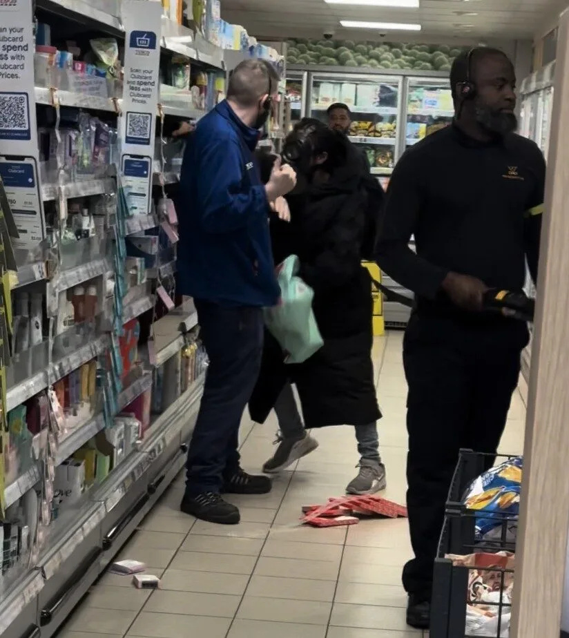 Man in Gas Mask Stabs Victim with Screwdriver in Failed Tesco Raid on Kilburn High Road