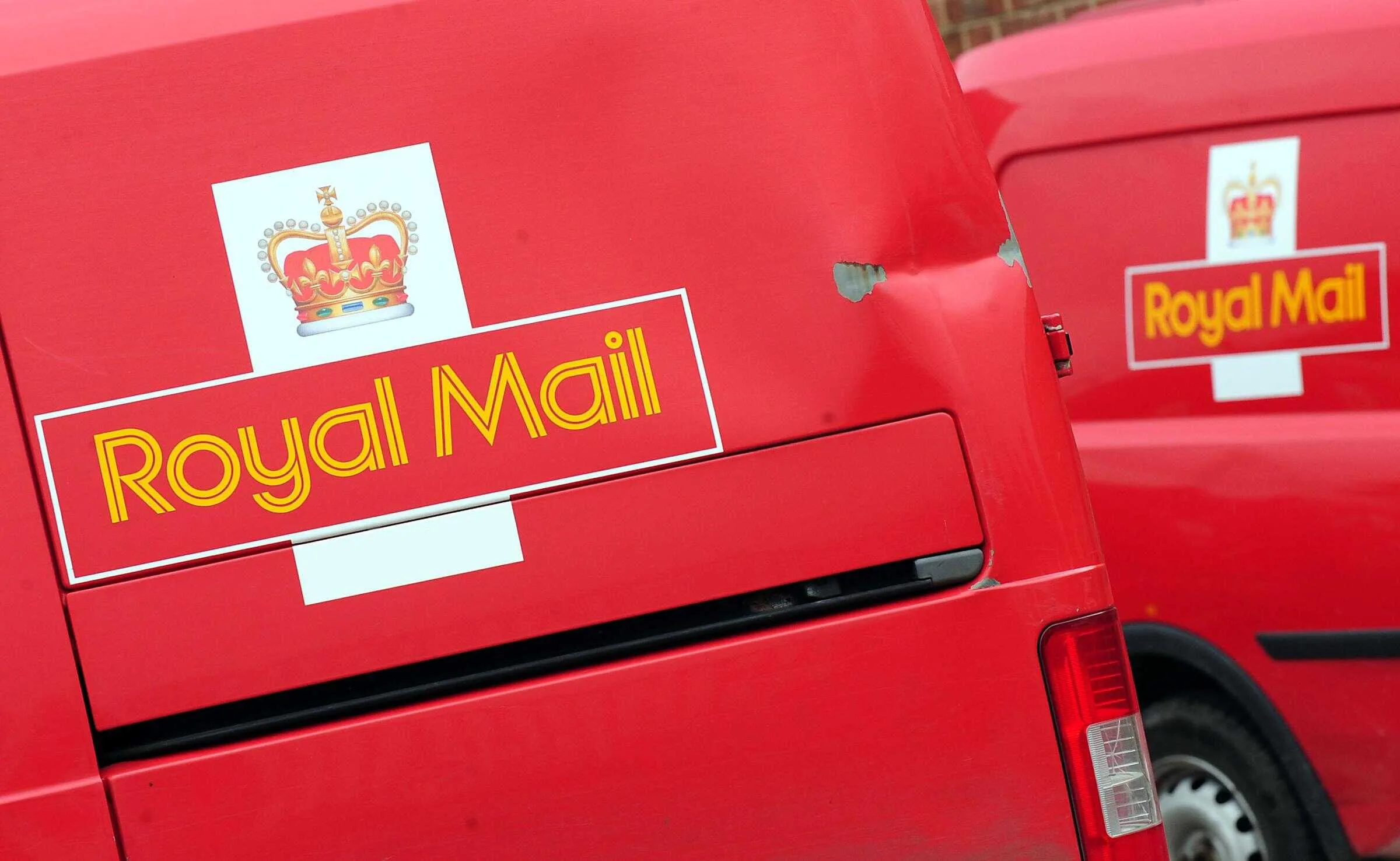 Royal Mail Tracking Down: Hundreds Hit by â€œInternal Server Errorâ€ Outage