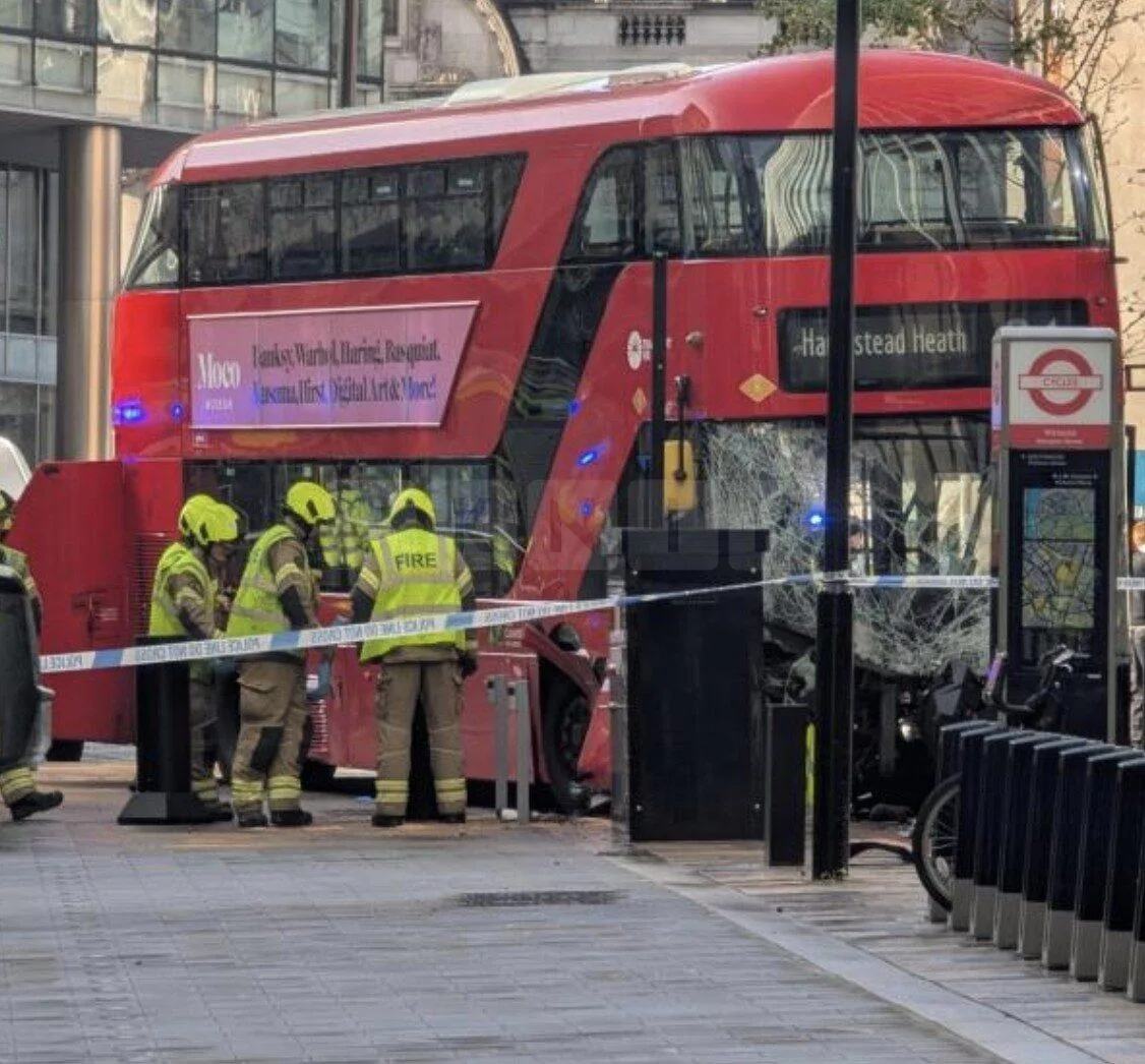 Seventeen Injured After Double-Decker Bus Mounts Pavement in Rush Hour Crash Near London Victoria Station
