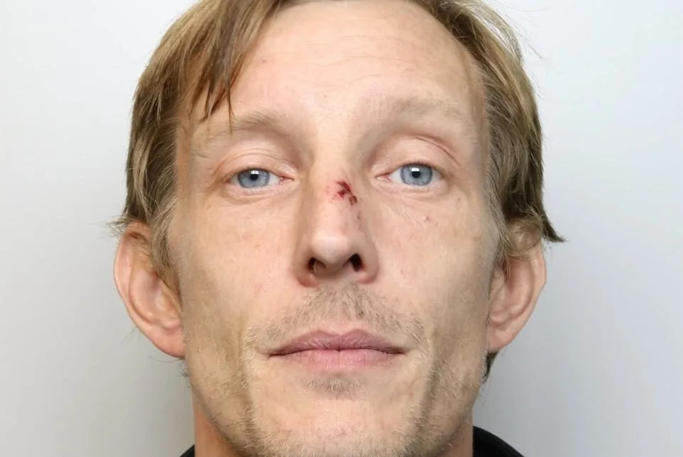 Thief Banned from All Swindon Co-op and Tesco Express Stores