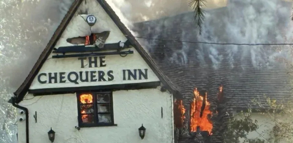 First Photo of â€˜Lovelyâ€™ Landlord Who Died in Fiery Police Standoff Outside Burning Pub